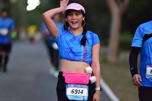 BIB: 6914
                            <button type="button" onclick="openModal(3459919)" class="btn btn-primary btn-sm float-right btn-popup" data-toggle="modal" data-target=".modal-high-quality">
                        <i class="fas fa-shopping-cart"></i> Add to Cart
                    </button>
                                            <button type="button" onclick="isThisMe(3459919, true)" class="btn btn-success btn-sm float-right btn-popup btn-isme hidden" data-toggle="tooltip" data-placement="bottom" title="นี่คือรูปของคุณใช่ไหม คลิกที่นี่เพื่อเอาเข้าอัลบั้ม">
                        <i class="fas fa-plus"></i> Add to album
                    </button>
                    <button type="button" onclick="isThisMe(3459919, false)" class="btn btn-warning btn-sm float-right btn-popup btn-isnotme hidden">
                        <i class="fas fa-ban"></i> Remove from album
                    </button>