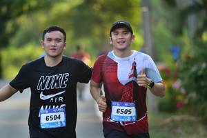 BIB: 6505, 6504
                            <button type="button" onclick="openModal(3408256)" class="btn btn-primary btn-sm float-right btn-popup" data-toggle="modal" data-target=".modal-high-quality">
                        <i class="fas fa-shopping-cart"></i> Add to Cart
                    </button>
                                            <button type="button" onclick="isThisMe(3408256, true)" class="btn btn-success btn-sm float-right btn-popup btn-isme hidden" data-toggle="tooltip" data-placement="bottom" title="นี่คือรูปของคุณใช่ไหม คลิกที่นี่เพื่อเอาเข้าอัลบั้ม">
                        <i class="fas fa-plus"></i> Add to album
                    </button>
                    <button type="button" onclick="isThisMe(3408256, false)" class="btn btn-warning btn-sm float-right btn-popup btn-isnotme hidden">
                        <i class="fas fa-ban"></i> Remove from album
                    </button>