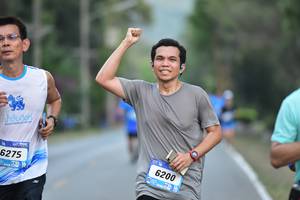 BIB: 6200, 6275
                            <button type="button" onclick="openModal(3450735)" class="btn btn-primary btn-sm float-right btn-popup" data-toggle="modal" data-target=".modal-high-quality">
                        <i class="fas fa-shopping-cart"></i> Add to Cart
                    </button>
                                            <button type="button" onclick="isThisMe(3450735, true)" class="btn btn-success btn-sm float-right btn-popup btn-isme hidden" data-toggle="tooltip" data-placement="bottom" title="นี่คือรูปของคุณใช่ไหม คลิกที่นี่เพื่อเอาเข้าอัลบั้ม">
                        <i class="fas fa-plus"></i> Add to album
                    </button>
                    <button type="button" onclick="isThisMe(3450735, false)" class="btn btn-warning btn-sm float-right btn-popup btn-isnotme hidden">
                        <i class="fas fa-ban"></i> Remove from album
                    </button>