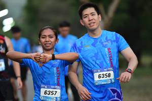 BIB: 6358, 6357
                            <button type="button" onclick="openModal(3458504)" class="btn btn-primary btn-sm float-right btn-popup" data-toggle="modal" data-target=".modal-high-quality">
                        <i class="fas fa-shopping-cart"></i> Add to Cart
                    </button>
                                            <button type="button" onclick="isThisMe(3458504, true)" class="btn btn-success btn-sm float-right btn-popup btn-isme hidden" data-toggle="tooltip" data-placement="bottom" title="นี่คือรูปของคุณใช่ไหม คลิกที่นี่เพื่อเอาเข้าอัลบั้ม">
                        <i class="fas fa-plus"></i> Add to album
                    </button>
                    <button type="button" onclick="isThisMe(3458504, false)" class="btn btn-warning btn-sm float-right btn-popup btn-isnotme hidden">
                        <i class="fas fa-ban"></i> Remove from album
                    </button>