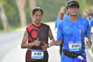 BIB: 6501, 6769
                            <button type="button" onclick="openModal(3409850)" class="btn btn-primary btn-sm float-right btn-popup" data-toggle="modal" data-target=".modal-high-quality">
                        <i class="fas fa-shopping-cart"></i> Add to Cart
                    </button>
                                            <button type="button" onclick="isThisMe(3409850, true)" class="btn btn-success btn-sm float-right btn-popup btn-isme hidden" data-toggle="tooltip" data-placement="bottom" title="นี่คือรูปของคุณใช่ไหม คลิกที่นี่เพื่อเอาเข้าอัลบั้ม">
                        <i class="fas fa-plus"></i> Add to album
                    </button>
                    <button type="button" onclick="isThisMe(3409850, false)" class="btn btn-warning btn-sm float-right btn-popup btn-isnotme hidden">
                        <i class="fas fa-ban"></i> Remove from album
                    </button>