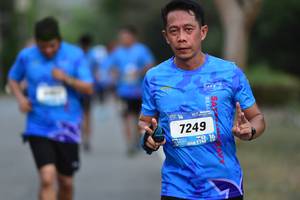 BIB: 7249
                            <button type="button" onclick="openModal(3458262)" class="btn btn-primary btn-sm float-right btn-popup" data-toggle="modal" data-target=".modal-high-quality">
                        <i class="fas fa-shopping-cart"></i> Add to Cart
                    </button>
                                            <button type="button" onclick="isThisMe(3458262, true)" class="btn btn-success btn-sm float-right btn-popup btn-isme hidden" data-toggle="tooltip" data-placement="bottom" title="นี่คือรูปของคุณใช่ไหม คลิกที่นี่เพื่อเอาเข้าอัลบั้ม">
                        <i class="fas fa-plus"></i> Add to album
                    </button>
                    <button type="button" onclick="isThisMe(3458262, false)" class="btn btn-warning btn-sm float-right btn-popup btn-isnotme hidden">
                        <i class="fas fa-ban"></i> Remove from album
                    </button>