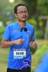 BIB: 6606
                            <button type="button" onclick="openModal(3409074)" class="btn btn-primary btn-sm float-right btn-popup" data-toggle="modal" data-target=".modal-high-quality">
                        <i class="fas fa-shopping-cart"></i> Add to Cart
                    </button>
                                            <button type="button" onclick="isThisMe(3409074, true)" class="btn btn-success btn-sm float-right btn-popup btn-isme hidden" data-toggle="tooltip" data-placement="bottom" title="นี่คือรูปของคุณใช่ไหม คลิกที่นี่เพื่อเอาเข้าอัลบั้ม">
                        <i class="fas fa-plus"></i> Add to album
                    </button>
                    <button type="button" onclick="isThisMe(3409074, false)" class="btn btn-warning btn-sm float-right btn-popup btn-isnotme hidden">
                        <i class="fas fa-ban"></i> Remove from album
                    </button>