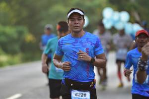 BIB: 6220
                            <button type="button" onclick="openModal(3409755)" class="btn btn-primary btn-sm float-right btn-popup" data-toggle="modal" data-target=".modal-high-quality">
                        <i class="fas fa-shopping-cart"></i> Add to Cart
                    </button>
                                            <button type="button" onclick="isThisMe(3409755, true)" class="btn btn-success btn-sm float-right btn-popup btn-isme hidden" data-toggle="tooltip" data-placement="bottom" title="นี่คือรูปของคุณใช่ไหม คลิกที่นี่เพื่อเอาเข้าอัลบั้ม">
                        <i class="fas fa-plus"></i> Add to album
                    </button>
                    <button type="button" onclick="isThisMe(3409755, false)" class="btn btn-warning btn-sm float-right btn-popup btn-isnotme hidden">
                        <i class="fas fa-ban"></i> Remove from album
                    </button>