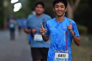 BIB: 6811
                            <button type="button" onclick="openModal(3459041)" class="btn btn-primary btn-sm float-right btn-popup" data-toggle="modal" data-target=".modal-high-quality">
                        <i class="fas fa-shopping-cart"></i> Add to Cart
                    </button>
                                            <button type="button" onclick="isThisMe(3459041, true)" class="btn btn-success btn-sm float-right btn-popup btn-isme hidden" data-toggle="tooltip" data-placement="bottom" title="นี่คือรูปของคุณใช่ไหม คลิกที่นี่เพื่อเอาเข้าอัลบั้ม">
                        <i class="fas fa-plus"></i> Add to album
                    </button>
                    <button type="button" onclick="isThisMe(3459041, false)" class="btn btn-warning btn-sm float-right btn-popup btn-isnotme hidden">
                        <i class="fas fa-ban"></i> Remove from album
                    </button>