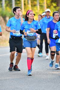 BIB: 604
                            <button type="button" onclick="openModal(3094264)" class="btn btn-primary btn-sm float-right btn-popup" data-toggle="modal" data-target=".modal-high-quality">
                        <i class="fas fa-shopping-cart"></i> Add to Cart
                    </button>
                                            <button type="button" onclick="isThisMe(3094264, true)" class="btn btn-success btn-sm float-right btn-popup btn-isme hidden" data-toggle="tooltip" data-placement="bottom" title="นี่คือรูปของคุณใช่ไหม คลิกที่นี่เพื่อเอาเข้าอัลบั้ม">
                        <i class="fas fa-plus"></i> Add to album
                    </button>
                    <button type="button" onclick="isThisMe(3094264, false)" class="btn btn-warning btn-sm float-right btn-popup btn-isnotme hidden">
                        <i class="fas fa-ban"></i> Remove from album
                    </button>