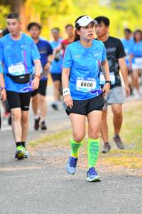 BIB: 6600
                            <button type="button" onclick="openModal(3095539)" class="btn btn-primary btn-sm float-right btn-popup" data-toggle="modal" data-target=".modal-high-quality">
                        <i class="fas fa-shopping-cart"></i> Add to Cart
                    </button>
                                            <button type="button" onclick="isThisMe(3095539, true)" class="btn btn-success btn-sm float-right btn-popup btn-isme hidden" data-toggle="tooltip" data-placement="bottom" title="นี่คือรูปของคุณใช่ไหม คลิกที่นี่เพื่อเอาเข้าอัลบั้ม">
                        <i class="fas fa-plus"></i> Add to album
                    </button>
                    <button type="button" onclick="isThisMe(3095539, false)" class="btn btn-warning btn-sm float-right btn-popup btn-isnotme hidden">
                        <i class="fas fa-ban"></i> Remove from album
                    </button>