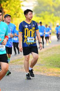 BIB: 6290, 502
                            <button type="button" onclick="openModal(3089318)" class="btn btn-primary btn-sm float-right btn-popup" data-toggle="modal" data-target=".modal-high-quality">
                        <i class="fas fa-shopping-cart"></i> Add to Cart
                    </button>
                                            <button type="button" onclick="isThisMe(3089318, true)" class="btn btn-success btn-sm float-right btn-popup btn-isme hidden" data-toggle="tooltip" data-placement="bottom" title="นี่คือรูปของคุณใช่ไหม คลิกที่นี่เพื่อเอาเข้าอัลบั้ม">
                        <i class="fas fa-plus"></i> Add to album
                    </button>
                    <button type="button" onclick="isThisMe(3089318, false)" class="btn btn-warning btn-sm float-right btn-popup btn-isnotme hidden">
                        <i class="fas fa-ban"></i> Remove from album
                    </button>