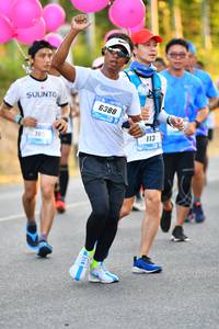 BIB: 6388, 113
                            <button type="button" onclick="openModal(3088415)" class="btn btn-primary btn-sm float-right btn-popup" data-toggle="modal" data-target=".modal-high-quality">
                        <i class="fas fa-shopping-cart"></i> Add to Cart
                    </button>
                                            <button type="button" onclick="isThisMe(3088415, true)" class="btn btn-success btn-sm float-right btn-popup btn-isme hidden" data-toggle="tooltip" data-placement="bottom" title="นี่คือรูปของคุณใช่ไหม คลิกที่นี่เพื่อเอาเข้าอัลบั้ม">
                        <i class="fas fa-plus"></i> Add to album
                    </button>
                    <button type="button" onclick="isThisMe(3088415, false)" class="btn btn-warning btn-sm float-right btn-popup btn-isnotme hidden">
                        <i class="fas fa-ban"></i> Remove from album
                    </button>