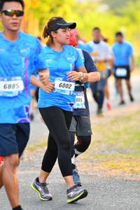 BIB: 6885, 6002, 065
                            <button type="button" onclick="openModal(3096202)" class="btn btn-primary btn-sm float-right btn-popup" data-toggle="modal" data-target=".modal-high-quality">
                        <i class="fas fa-shopping-cart"></i> Add to Cart
                    </button>
                                            <button type="button" onclick="isThisMe(3096202, true)" class="btn btn-success btn-sm float-right btn-popup btn-isme hidden" data-toggle="tooltip" data-placement="bottom" title="นี่คือรูปของคุณใช่ไหม คลิกที่นี่เพื่อเอาเข้าอัลบั้ม">
                        <i class="fas fa-plus"></i> Add to album
                    </button>
                    <button type="button" onclick="isThisMe(3096202, false)" class="btn btn-warning btn-sm float-right btn-popup btn-isnotme hidden">
                        <i class="fas fa-ban"></i> Remove from album
                    </button>