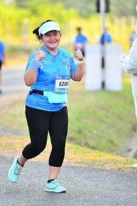 BIB: 6206
                            <button type="button" onclick="openModal(3115532)" class="btn btn-primary btn-sm float-right btn-popup" data-toggle="modal" data-target=".modal-high-quality">
                        <i class="fas fa-shopping-cart"></i> Add to Cart
                    </button>
                                            <button type="button" onclick="isThisMe(3115532, true)" class="btn btn-success btn-sm float-right btn-popup btn-isme hidden" data-toggle="tooltip" data-placement="bottom" title="นี่คือรูปของคุณใช่ไหม คลิกที่นี่เพื่อเอาเข้าอัลบั้ม">
                        <i class="fas fa-plus"></i> Add to album
                    </button>
                    <button type="button" onclick="isThisMe(3115532, false)" class="btn btn-warning btn-sm float-right btn-popup btn-isnotme hidden">
                        <i class="fas fa-ban"></i> Remove from album
                    </button>