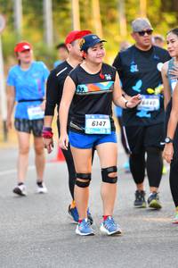 BIB: 6147
                            <button type="button" onclick="openModal(3101908)" class="btn btn-primary btn-sm float-right btn-popup" data-toggle="modal" data-target=".modal-high-quality">
                        <i class="fas fa-shopping-cart"></i> Add to Cart
                    </button>
                                            <button type="button" onclick="isThisMe(3101908, true)" class="btn btn-success btn-sm float-right btn-popup btn-isme hidden" data-toggle="tooltip" data-placement="bottom" title="นี่คือรูปของคุณใช่ไหม คลิกที่นี่เพื่อเอาเข้าอัลบั้ม">
                        <i class="fas fa-plus"></i> Add to album
                    </button>
                    <button type="button" onclick="isThisMe(3101908, false)" class="btn btn-warning btn-sm float-right btn-popup btn-isnotme hidden">
                        <i class="fas fa-ban"></i> Remove from album
                    </button>