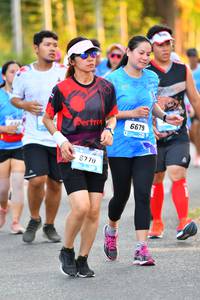 BIB: 6679, 6770
                            <button type="button" onclick="openModal(3091738)" class="btn btn-primary btn-sm float-right btn-popup" data-toggle="modal" data-target=".modal-high-quality">
                        <i class="fas fa-shopping-cart"></i> Add to Cart
                    </button>
                                            <button type="button" onclick="isThisMe(3091738, true)" class="btn btn-success btn-sm float-right btn-popup btn-isme hidden" data-toggle="tooltip" data-placement="bottom" title="นี่คือรูปของคุณใช่ไหม คลิกที่นี่เพื่อเอาเข้าอัลบั้ม">
                        <i class="fas fa-plus"></i> Add to album
                    </button>
                    <button type="button" onclick="isThisMe(3091738, false)" class="btn btn-warning btn-sm float-right btn-popup btn-isnotme hidden">
                        <i class="fas fa-ban"></i> Remove from album
                    </button>