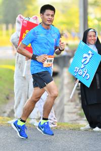 BIB: 8186
                            <button type="button" onclick="openModal(3115049)" class="btn btn-primary btn-sm float-right btn-popup" data-toggle="modal" data-target=".modal-high-quality">
                        <i class="fas fa-shopping-cart"></i> Add to Cart
                    </button>
                                            <button type="button" onclick="isThisMe(3115049, true)" class="btn btn-success btn-sm float-right btn-popup btn-isme hidden" data-toggle="tooltip" data-placement="bottom" title="นี่คือรูปของคุณใช่ไหม คลิกที่นี่เพื่อเอาเข้าอัลบั้ม">
                        <i class="fas fa-plus"></i> Add to album
                    </button>
                    <button type="button" onclick="isThisMe(3115049, false)" class="btn btn-warning btn-sm float-right btn-popup btn-isnotme hidden">
                        <i class="fas fa-ban"></i> Remove from album
                    </button>