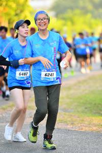 BIB: 6482, 6241
                            <button type="button" onclick="openModal(3088985)" class="btn btn-primary btn-sm float-right btn-popup" data-toggle="modal" data-target=".modal-high-quality">
                        <i class="fas fa-shopping-cart"></i> Add to Cart
                    </button>
                                            <button type="button" onclick="isThisMe(3088985, true)" class="btn btn-success btn-sm float-right btn-popup btn-isme hidden" data-toggle="tooltip" data-placement="bottom" title="นี่คือรูปของคุณใช่ไหม คลิกที่นี่เพื่อเอาเข้าอัลบั้ม">
                        <i class="fas fa-plus"></i> Add to album
                    </button>
                    <button type="button" onclick="isThisMe(3088985, false)" class="btn btn-warning btn-sm float-right btn-popup btn-isnotme hidden">
                        <i class="fas fa-ban"></i> Remove from album
                    </button>