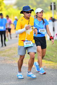 BIB: 6493, 6228
                            <button type="button" onclick="openModal(3089533)" class="btn btn-primary btn-sm float-right btn-popup" data-toggle="modal" data-target=".modal-high-quality">
                        <i class="fas fa-shopping-cart"></i> Add to Cart
                    </button>
                                            <button type="button" onclick="isThisMe(3089533, true)" class="btn btn-success btn-sm float-right btn-popup btn-isme hidden" data-toggle="tooltip" data-placement="bottom" title="นี่คือรูปของคุณใช่ไหม คลิกที่นี่เพื่อเอาเข้าอัลบั้ม">
                        <i class="fas fa-plus"></i> Add to album
                    </button>
                    <button type="button" onclick="isThisMe(3089533, false)" class="btn btn-warning btn-sm float-right btn-popup btn-isnotme hidden">
                        <i class="fas fa-ban"></i> Remove from album
                    </button>