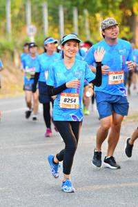BIB: 9472, 8254
                            <button type="button" onclick="openModal(3117993)" class="btn btn-primary btn-sm float-right btn-popup" data-toggle="modal" data-target=".modal-high-quality">
                        <i class="fas fa-shopping-cart"></i> Add to Cart
                    </button>
                                            <button type="button" onclick="isThisMe(3117993, true)" class="btn btn-success btn-sm float-right btn-popup btn-isme hidden" data-toggle="tooltip" data-placement="bottom" title="นี่คือรูปของคุณใช่ไหม คลิกที่นี่เพื่อเอาเข้าอัลบั้ม">
                        <i class="fas fa-plus"></i> Add to album
                    </button>
                    <button type="button" onclick="isThisMe(3117993, false)" class="btn btn-warning btn-sm float-right btn-popup btn-isnotme hidden">
                        <i class="fas fa-ban"></i> Remove from album
                    </button>