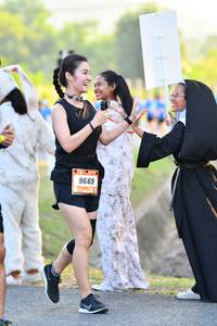 BIB: 9669
                            <button type="button" onclick="openModal(3093538)" class="btn btn-primary btn-sm float-right btn-popup" data-toggle="modal" data-target=".modal-high-quality">
                        <i class="fas fa-shopping-cart"></i> Add to Cart
                    </button>
                                            <button type="button" onclick="isThisMe(3093538, true)" class="btn btn-success btn-sm float-right btn-popup btn-isme hidden" data-toggle="tooltip" data-placement="bottom" title="นี่คือรูปของคุณใช่ไหม คลิกที่นี่เพื่อเอาเข้าอัลบั้ม">
                        <i class="fas fa-plus"></i> Add to album
                    </button>
                    <button type="button" onclick="isThisMe(3093538, false)" class="btn btn-warning btn-sm float-right btn-popup btn-isnotme hidden">
                        <i class="fas fa-ban"></i> Remove from album
                    </button>