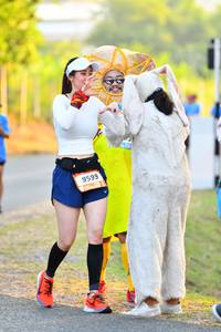 BIB: 9599
                            <button type="button" onclick="openModal(3098109)" class="btn btn-primary btn-sm float-right btn-popup" data-toggle="modal" data-target=".modal-high-quality">
                        <i class="fas fa-shopping-cart"></i> Add to Cart
                    </button>
                                            <button type="button" onclick="isThisMe(3098109, true)" class="btn btn-success btn-sm float-right btn-popup btn-isme hidden" data-toggle="tooltip" data-placement="bottom" title="นี่คือรูปของคุณใช่ไหม คลิกที่นี่เพื่อเอาเข้าอัลบั้ม">
                        <i class="fas fa-plus"></i> Add to album
                    </button>
                    <button type="button" onclick="isThisMe(3098109, false)" class="btn btn-warning btn-sm float-right btn-popup btn-isnotme hidden">
                        <i class="fas fa-ban"></i> Remove from album
                    </button>