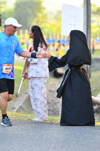 BIB: 8629
                            <button type="button" onclick="openModal(3091361)" class="btn btn-primary btn-sm float-right btn-popup" data-toggle="modal" data-target=".modal-high-quality">
                        <i class="fas fa-shopping-cart"></i> Add to Cart
                    </button>
                                            <button type="button" onclick="isThisMe(3091361, true)" class="btn btn-success btn-sm float-right btn-popup btn-isme hidden" data-toggle="tooltip" data-placement="bottom" title="นี่คือรูปของคุณใช่ไหม คลิกที่นี่เพื่อเอาเข้าอัลบั้ม">
                        <i class="fas fa-plus"></i> Add to album
                    </button>
                    <button type="button" onclick="isThisMe(3091361, false)" class="btn btn-warning btn-sm float-right btn-popup btn-isnotme hidden">
                        <i class="fas fa-ban"></i> Remove from album
                    </button>