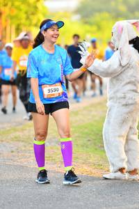 BIB: 9590
                            <button type="button" onclick="openModal(3110685)" class="btn btn-primary btn-sm float-right btn-popup" data-toggle="modal" data-target=".modal-high-quality">
                        <i class="fas fa-shopping-cart"></i> Add to Cart
                    </button>
                                            <button type="button" onclick="isThisMe(3110685, true)" class="btn btn-success btn-sm float-right btn-popup btn-isme hidden" data-toggle="tooltip" data-placement="bottom" title="นี่คือรูปของคุณใช่ไหม คลิกที่นี่เพื่อเอาเข้าอัลบั้ม">
                        <i class="fas fa-plus"></i> Add to album
                    </button>
                    <button type="button" onclick="isThisMe(3110685, false)" class="btn btn-warning btn-sm float-right btn-popup btn-isnotme hidden">
                        <i class="fas fa-ban"></i> Remove from album
                    </button>