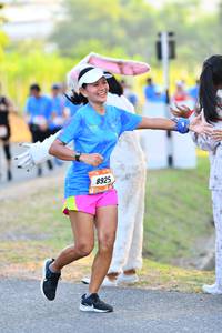 BIB: 8925
                            <button type="button" onclick="openModal(3092364)" class="btn btn-primary btn-sm float-right btn-popup" data-toggle="modal" data-target=".modal-high-quality">
                        <i class="fas fa-shopping-cart"></i> Add to Cart
                    </button>
                                            <button type="button" onclick="isThisMe(3092364, true)" class="btn btn-success btn-sm float-right btn-popup btn-isme hidden" data-toggle="tooltip" data-placement="bottom" title="นี่คือรูปของคุณใช่ไหม คลิกที่นี่เพื่อเอาเข้าอัลบั้ม">
                        <i class="fas fa-plus"></i> Add to album
                    </button>
                    <button type="button" onclick="isThisMe(3092364, false)" class="btn btn-warning btn-sm float-right btn-popup btn-isnotme hidden">
                        <i class="fas fa-ban"></i> Remove from album
                    </button>