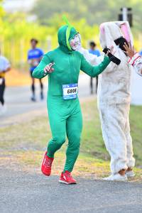 BIB: 6808
                            <button type="button" onclick="openModal(3089136)" class="btn btn-primary btn-sm float-right btn-popup" data-toggle="modal" data-target=".modal-high-quality">
                        <i class="fas fa-shopping-cart"></i> Add to Cart
                    </button>
                                            <button type="button" onclick="isThisMe(3089136, true)" class="btn btn-success btn-sm float-right btn-popup btn-isme hidden" data-toggle="tooltip" data-placement="bottom" title="นี่คือรูปของคุณใช่ไหม คลิกที่นี่เพื่อเอาเข้าอัลบั้ม">
                        <i class="fas fa-plus"></i> Add to album
                    </button>
                    <button type="button" onclick="isThisMe(3089136, false)" class="btn btn-warning btn-sm float-right btn-popup btn-isnotme hidden">
                        <i class="fas fa-ban"></i> Remove from album
                    </button>