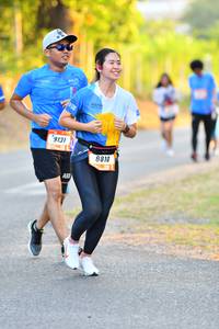 BIB: 913, 8810
                            <button type="button" onclick="openModal(3089143)" class="btn btn-primary btn-sm float-right btn-popup" data-toggle="modal" data-target=".modal-high-quality">
                        <i class="fas fa-shopping-cart"></i> Add to Cart
                    </button>
                                            <button type="button" onclick="isThisMe(3089143, true)" class="btn btn-success btn-sm float-right btn-popup btn-isme hidden" data-toggle="tooltip" data-placement="bottom" title="นี่คือรูปของคุณใช่ไหม คลิกที่นี่เพื่อเอาเข้าอัลบั้ม">
                        <i class="fas fa-plus"></i> Add to album
                    </button>
                    <button type="button" onclick="isThisMe(3089143, false)" class="btn btn-warning btn-sm float-right btn-popup btn-isnotme hidden">
                        <i class="fas fa-ban"></i> Remove from album
                    </button>