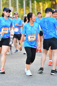 BIB: 9207, 9142
                            <button type="button" onclick="openModal(3105480)" class="btn btn-primary btn-sm float-right btn-popup" data-toggle="modal" data-target=".modal-high-quality">
                        <i class="fas fa-shopping-cart"></i> Add to Cart
                    </button>
                                            <button type="button" onclick="isThisMe(3105480, true)" class="btn btn-success btn-sm float-right btn-popup btn-isme hidden" data-toggle="tooltip" data-placement="bottom" title="นี่คือรูปของคุณใช่ไหม คลิกที่นี่เพื่อเอาเข้าอัลบั้ม">
                        <i class="fas fa-plus"></i> Add to album
                    </button>
                    <button type="button" onclick="isThisMe(3105480, false)" class="btn btn-warning btn-sm float-right btn-popup btn-isnotme hidden">
                        <i class="fas fa-ban"></i> Remove from album
                    </button>