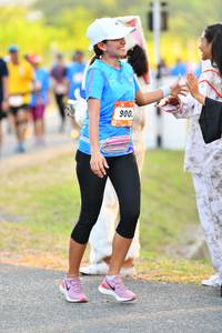 BIB: 900
                            <button type="button" onclick="openModal(3111490)" class="btn btn-primary btn-sm float-right btn-popup" data-toggle="modal" data-target=".modal-high-quality">
                        <i class="fas fa-shopping-cart"></i> Add to Cart
                    </button>
                                            <button type="button" onclick="isThisMe(3111490, true)" class="btn btn-success btn-sm float-right btn-popup btn-isme hidden" data-toggle="tooltip" data-placement="bottom" title="นี่คือรูปของคุณใช่ไหม คลิกที่นี่เพื่อเอาเข้าอัลบั้ม">
                        <i class="fas fa-plus"></i> Add to album
                    </button>
                    <button type="button" onclick="isThisMe(3111490, false)" class="btn btn-warning btn-sm float-right btn-popup btn-isnotme hidden">
                        <i class="fas fa-ban"></i> Remove from album
                    </button>