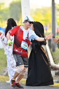 BIB: 7256
                            <button type="button" onclick="openModal(3092042)" class="btn btn-primary btn-sm float-right btn-popup" data-toggle="modal" data-target=".modal-high-quality">
                        <i class="fas fa-shopping-cart"></i> Add to Cart
                    </button>
                                            <button type="button" onclick="isThisMe(3092042, true)" class="btn btn-success btn-sm float-right btn-popup btn-isme hidden" data-toggle="tooltip" data-placement="bottom" title="นี่คือรูปของคุณใช่ไหม คลิกที่นี่เพื่อเอาเข้าอัลบั้ม">
                        <i class="fas fa-plus"></i> Add to album
                    </button>
                    <button type="button" onclick="isThisMe(3092042, false)" class="btn btn-warning btn-sm float-right btn-popup btn-isnotme hidden">
                        <i class="fas fa-ban"></i> Remove from album
                    </button>