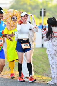 BIB: 9599
                            <button type="button" onclick="openModal(3098284)" class="btn btn-primary btn-sm float-right btn-popup" data-toggle="modal" data-target=".modal-high-quality">
                        <i class="fas fa-shopping-cart"></i> Add to Cart
                    </button>
                                            <button type="button" onclick="isThisMe(3098284, true)" class="btn btn-success btn-sm float-right btn-popup btn-isme hidden" data-toggle="tooltip" data-placement="bottom" title="นี่คือรูปของคุณใช่ไหม คลิกที่นี่เพื่อเอาเข้าอัลบั้ม">
                        <i class="fas fa-plus"></i> Add to album
                    </button>
                    <button type="button" onclick="isThisMe(3098284, false)" class="btn btn-warning btn-sm float-right btn-popup btn-isnotme hidden">
                        <i class="fas fa-ban"></i> Remove from album
                    </button>