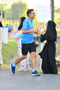 BIB: 
                            <button type="button" onclick="openModal(3090192)" class="btn btn-primary btn-sm float-right btn-popup" data-toggle="modal" data-target=".modal-high-quality">
                        <i class="fas fa-shopping-cart"></i> Add to Cart
                    </button>
                                            <button type="button" onclick="isThisMe(3090192, true)" class="btn btn-success btn-sm float-right btn-popup btn-isme hidden" data-toggle="tooltip" data-placement="bottom" title="นี่คือรูปของคุณใช่ไหม คลิกที่นี่เพื่อเอาเข้าอัลบั้ม">
                        <i class="fas fa-plus"></i> Add to album
                    </button>
                    <button type="button" onclick="isThisMe(3090192, false)" class="btn btn-warning btn-sm float-right btn-popup btn-isnotme hidden">
                        <i class="fas fa-ban"></i> Remove from album
                    </button>