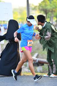 BIB: 8925
                            <button type="button" onclick="openModal(3092625)" class="btn btn-primary btn-sm float-right btn-popup" data-toggle="modal" data-target=".modal-high-quality">
                        <i class="fas fa-shopping-cart"></i> Add to Cart
                    </button>
                                            <button type="button" onclick="isThisMe(3092625, true)" class="btn btn-success btn-sm float-right btn-popup btn-isme hidden" data-toggle="tooltip" data-placement="bottom" title="นี่คือรูปของคุณใช่ไหม คลิกที่นี่เพื่อเอาเข้าอัลบั้ม">
                        <i class="fas fa-plus"></i> Add to album
                    </button>
                    <button type="button" onclick="isThisMe(3092625, false)" class="btn btn-warning btn-sm float-right btn-popup btn-isnotme hidden">
                        <i class="fas fa-ban"></i> Remove from album
                    </button>