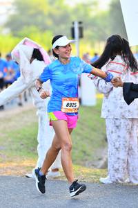 BIB: 8925
                            <button type="button" onclick="openModal(3092553)" class="btn btn-primary btn-sm float-right btn-popup" data-toggle="modal" data-target=".modal-high-quality">
                        <i class="fas fa-shopping-cart"></i> Add to Cart
                    </button>
                                            <button type="button" onclick="isThisMe(3092553, true)" class="btn btn-success btn-sm float-right btn-popup btn-isme hidden" data-toggle="tooltip" data-placement="bottom" title="นี่คือรูปของคุณใช่ไหม คลิกที่นี่เพื่อเอาเข้าอัลบั้ม">
                        <i class="fas fa-plus"></i> Add to album
                    </button>
                    <button type="button" onclick="isThisMe(3092553, false)" class="btn btn-warning btn-sm float-right btn-popup btn-isnotme hidden">
                        <i class="fas fa-ban"></i> Remove from album
                    </button>