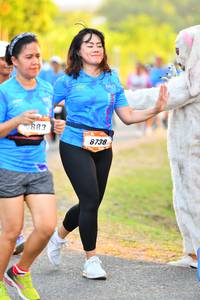 BIB: 8738
                            <button type="button" onclick="openModal(3106571)" class="btn btn-primary btn-sm float-right btn-popup" data-toggle="modal" data-target=".modal-high-quality">
                        <i class="fas fa-shopping-cart"></i> Add to Cart
                    </button>
                                            <button type="button" onclick="isThisMe(3106571, true)" class="btn btn-success btn-sm float-right btn-popup btn-isme hidden" data-toggle="tooltip" data-placement="bottom" title="นี่คือรูปของคุณใช่ไหม คลิกที่นี่เพื่อเอาเข้าอัลบั้ม">
                        <i class="fas fa-plus"></i> Add to album
                    </button>
                    <button type="button" onclick="isThisMe(3106571, false)" class="btn btn-warning btn-sm float-right btn-popup btn-isnotme hidden">
                        <i class="fas fa-ban"></i> Remove from album
                    </button>