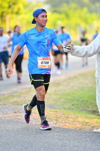 BIB: 8708
                            <button type="button" onclick="openModal(3089337)" class="btn btn-primary btn-sm float-right btn-popup" data-toggle="modal" data-target=".modal-high-quality">
                        <i class="fas fa-shopping-cart"></i> Add to Cart
                    </button>
                                            <button type="button" onclick="isThisMe(3089337, true)" class="btn btn-success btn-sm float-right btn-popup btn-isme hidden" data-toggle="tooltip" data-placement="bottom" title="นี่คือรูปของคุณใช่ไหม คลิกที่นี่เพื่อเอาเข้าอัลบั้ม">
                        <i class="fas fa-plus"></i> Add to album
                    </button>
                    <button type="button" onclick="isThisMe(3089337, false)" class="btn btn-warning btn-sm float-right btn-popup btn-isnotme hidden">
                        <i class="fas fa-ban"></i> Remove from album
                    </button>