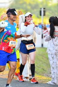 BIB: 8279, 9599
                            <button type="button" onclick="openModal(3098317)" class="btn btn-primary btn-sm float-right btn-popup" data-toggle="modal" data-target=".modal-high-quality">
                        <i class="fas fa-shopping-cart"></i> Add to Cart
                    </button>
                                            <button type="button" onclick="isThisMe(3098317, true)" class="btn btn-success btn-sm float-right btn-popup btn-isme hidden" data-toggle="tooltip" data-placement="bottom" title="นี่คือรูปของคุณใช่ไหม คลิกที่นี่เพื่อเอาเข้าอัลบั้ม">
                        <i class="fas fa-plus"></i> Add to album
                    </button>
                    <button type="button" onclick="isThisMe(3098317, false)" class="btn btn-warning btn-sm float-right btn-popup btn-isnotme hidden">
                        <i class="fas fa-ban"></i> Remove from album
                    </button>