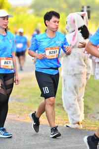 BIB: 9297, 8671
                            <button type="button" onclick="openModal(3107747)" class="btn btn-primary btn-sm float-right btn-popup" data-toggle="modal" data-target=".modal-high-quality">
                        <i class="fas fa-shopping-cart"></i> Add to Cart
                    </button>
                                            <button type="button" onclick="isThisMe(3107747, true)" class="btn btn-success btn-sm float-right btn-popup btn-isme hidden" data-toggle="tooltip" data-placement="bottom" title="นี่คือรูปของคุณใช่ไหม คลิกที่นี่เพื่อเอาเข้าอัลบั้ม">
                        <i class="fas fa-plus"></i> Add to album
                    </button>
                    <button type="button" onclick="isThisMe(3107747, false)" class="btn btn-warning btn-sm float-right btn-popup btn-isnotme hidden">
                        <i class="fas fa-ban"></i> Remove from album
                    </button>