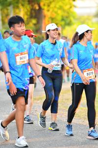 BIB: 9051, 334, 9379
                            <button type="button" onclick="openModal(3121993)" class="btn btn-primary btn-sm float-right btn-popup" data-toggle="modal" data-target=".modal-high-quality">
                        <i class="fas fa-shopping-cart"></i> Add to Cart
                    </button>
                                            <button type="button" onclick="isThisMe(3121993, true)" class="btn btn-success btn-sm float-right btn-popup btn-isme hidden" data-toggle="tooltip" data-placement="bottom" title="นี่คือรูปของคุณใช่ไหม คลิกที่นี่เพื่อเอาเข้าอัลบั้ม">
                        <i class="fas fa-plus"></i> Add to album
                    </button>
                    <button type="button" onclick="isThisMe(3121993, false)" class="btn btn-warning btn-sm float-right btn-popup btn-isnotme hidden">
                        <i class="fas fa-ban"></i> Remove from album
                    </button>