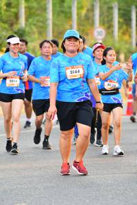 BIB: 9144, 9814, 8639
                            <button type="button" onclick="openModal(3094745)" class="btn btn-primary btn-sm float-right btn-popup" data-toggle="modal" data-target=".modal-high-quality">
                        <i class="fas fa-shopping-cart"></i> Add to Cart
                    </button>
                                            <button type="button" onclick="isThisMe(3094745, true)" class="btn btn-success btn-sm float-right btn-popup btn-isme hidden" data-toggle="tooltip" data-placement="bottom" title="นี่คือรูปของคุณใช่ไหม คลิกที่นี่เพื่อเอาเข้าอัลบั้ม">
                        <i class="fas fa-plus"></i> Add to album
                    </button>
                    <button type="button" onclick="isThisMe(3094745, false)" class="btn btn-warning btn-sm float-right btn-popup btn-isnotme hidden">
                        <i class="fas fa-ban"></i> Remove from album
                    </button>