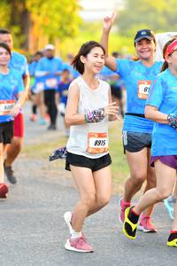 BIB: 8915
                            <button type="button" onclick="openModal(3095901)" class="btn btn-primary btn-sm float-right btn-popup" data-toggle="modal" data-target=".modal-high-quality">
                        <i class="fas fa-shopping-cart"></i> Add to Cart
                    </button>
                                            <button type="button" onclick="isThisMe(3095901, true)" class="btn btn-success btn-sm float-right btn-popup btn-isme hidden" data-toggle="tooltip" data-placement="bottom" title="นี่คือรูปของคุณใช่ไหม คลิกที่นี่เพื่อเอาเข้าอัลบั้ม">
                        <i class="fas fa-plus"></i> Add to album
                    </button>
                    <button type="button" onclick="isThisMe(3095901, false)" class="btn btn-warning btn-sm float-right btn-popup btn-isnotme hidden">
                        <i class="fas fa-ban"></i> Remove from album
                    </button>