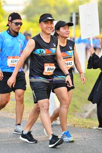 BIB: 8245, 042, 8040
                            <button type="button" onclick="openModal(3107970)" class="btn btn-primary btn-sm float-right btn-popup" data-toggle="modal" data-target=".modal-high-quality">
                        <i class="fas fa-shopping-cart"></i> Add to Cart
                    </button>
                                            <button type="button" onclick="isThisMe(3107970, true)" class="btn btn-success btn-sm float-right btn-popup btn-isme hidden" data-toggle="tooltip" data-placement="bottom" title="นี่คือรูปของคุณใช่ไหม คลิกที่นี่เพื่อเอาเข้าอัลบั้ม">
                        <i class="fas fa-plus"></i> Add to album
                    </button>
                    <button type="button" onclick="isThisMe(3107970, false)" class="btn btn-warning btn-sm float-right btn-popup btn-isnotme hidden">
                        <i class="fas fa-ban"></i> Remove from album
                    </button>