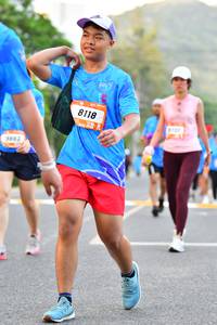 BIB: 8118, 9883
                            <button type="button" onclick="openModal(3090656)" class="btn btn-primary btn-sm float-right btn-popup" data-toggle="modal" data-target=".modal-high-quality">
                        <i class="fas fa-shopping-cart"></i> Add to Cart
                    </button>
                                            <button type="button" onclick="isThisMe(3090656, true)" class="btn btn-success btn-sm float-right btn-popup btn-isme hidden" data-toggle="tooltip" data-placement="bottom" title="นี่คือรูปของคุณใช่ไหม คลิกที่นี่เพื่อเอาเข้าอัลบั้ม">
                        <i class="fas fa-plus"></i> Add to album
                    </button>
                    <button type="button" onclick="isThisMe(3090656, false)" class="btn btn-warning btn-sm float-right btn-popup btn-isnotme hidden">
                        <i class="fas fa-ban"></i> Remove from album
                    </button>