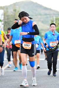 BIB: 8211, 9263
                            <button type="button" onclick="openModal(3106444)" class="btn btn-primary btn-sm float-right btn-popup" data-toggle="modal" data-target=".modal-high-quality">
                        <i class="fas fa-shopping-cart"></i> Add to Cart
                    </button>
                                            <button type="button" onclick="isThisMe(3106444, true)" class="btn btn-success btn-sm float-right btn-popup btn-isme hidden" data-toggle="tooltip" data-placement="bottom" title="นี่คือรูปของคุณใช่ไหม คลิกที่นี่เพื่อเอาเข้าอัลบั้ม">
                        <i class="fas fa-plus"></i> Add to album
                    </button>
                    <button type="button" onclick="isThisMe(3106444, false)" class="btn btn-warning btn-sm float-right btn-popup btn-isnotme hidden">
                        <i class="fas fa-ban"></i> Remove from album
                    </button>