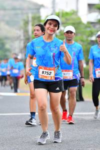 BIB: 8752, 372
                            <button type="button" onclick="openModal(3115129)" class="btn btn-primary btn-sm float-right btn-popup" data-toggle="modal" data-target=".modal-high-quality">
                        <i class="fas fa-shopping-cart"></i> Add to Cart
                    </button>
                                            <button type="button" onclick="isThisMe(3115129, true)" class="btn btn-success btn-sm float-right btn-popup btn-isme hidden" data-toggle="tooltip" data-placement="bottom" title="นี่คือรูปของคุณใช่ไหม คลิกที่นี่เพื่อเอาเข้าอัลบั้ม">
                        <i class="fas fa-plus"></i> Add to album
                    </button>
                    <button type="button" onclick="isThisMe(3115129, false)" class="btn btn-warning btn-sm float-right btn-popup btn-isnotme hidden">
                        <i class="fas fa-ban"></i> Remove from album
                    </button>