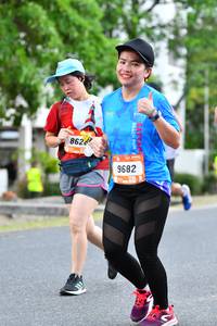 BIB: 862, 9682
                            <button type="button" onclick="openModal(3125138)" class="btn btn-primary btn-sm float-right btn-popup" data-toggle="modal" data-target=".modal-high-quality">
                        <i class="fas fa-shopping-cart"></i> Add to Cart
                    </button>
                                            <button type="button" onclick="isThisMe(3125138, true)" class="btn btn-success btn-sm float-right btn-popup btn-isme hidden" data-toggle="tooltip" data-placement="bottom" title="นี่คือรูปของคุณใช่ไหม คลิกที่นี่เพื่อเอาเข้าอัลบั้ม">
                        <i class="fas fa-plus"></i> Add to album
                    </button>
                    <button type="button" onclick="isThisMe(3125138, false)" class="btn btn-warning btn-sm float-right btn-popup btn-isnotme hidden">
                        <i class="fas fa-ban"></i> Remove from album
                    </button>