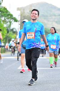 BIB: 9229
                            <button type="button" onclick="openModal(3100347)" class="btn btn-primary btn-sm float-right btn-popup" data-toggle="modal" data-target=".modal-high-quality">
                        <i class="fas fa-shopping-cart"></i> Add to Cart
                    </button>
                                            <button type="button" onclick="isThisMe(3100347, true)" class="btn btn-success btn-sm float-right btn-popup btn-isme hidden" data-toggle="tooltip" data-placement="bottom" title="นี่คือรูปของคุณใช่ไหม คลิกที่นี่เพื่อเอาเข้าอัลบั้ม">
                        <i class="fas fa-plus"></i> Add to album
                    </button>
                    <button type="button" onclick="isThisMe(3100347, false)" class="btn btn-warning btn-sm float-right btn-popup btn-isnotme hidden">
                        <i class="fas fa-ban"></i> Remove from album
                    </button>