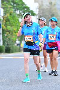 BIB: 8116, 8208
                            <button type="button" onclick="openModal(3109617)" class="btn btn-primary btn-sm float-right btn-popup" data-toggle="modal" data-target=".modal-high-quality">
                        <i class="fas fa-shopping-cart"></i> Add to Cart
                    </button>
                                            <button type="button" onclick="isThisMe(3109617, true)" class="btn btn-success btn-sm float-right btn-popup btn-isme hidden" data-toggle="tooltip" data-placement="bottom" title="นี่คือรูปของคุณใช่ไหม คลิกที่นี่เพื่อเอาเข้าอัลบั้ม">
                        <i class="fas fa-plus"></i> Add to album
                    </button>
                    <button type="button" onclick="isThisMe(3109617, false)" class="btn btn-warning btn-sm float-right btn-popup btn-isnotme hidden">
                        <i class="fas fa-ban"></i> Remove from album
                    </button>