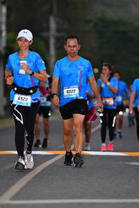 BIB: 6222, 6522
                            <button type="button" onclick="openModal(3124881)" class="btn btn-primary btn-sm float-right btn-popup" data-toggle="modal" data-target=".modal-high-quality">
                        <i class="fas fa-shopping-cart"></i> Add to Cart
                    </button>
                                            <button type="button" onclick="isThisMe(3124881, true)" class="btn btn-success btn-sm float-right btn-popup btn-isme hidden" data-toggle="tooltip" data-placement="bottom" title="นี่คือรูปของคุณใช่ไหม คลิกที่นี่เพื่อเอาเข้าอัลบั้ม">
                        <i class="fas fa-plus"></i> Add to album
                    </button>
                    <button type="button" onclick="isThisMe(3124881, false)" class="btn btn-warning btn-sm float-right btn-popup btn-isnotme hidden">
                        <i class="fas fa-ban"></i> Remove from album
                    </button>